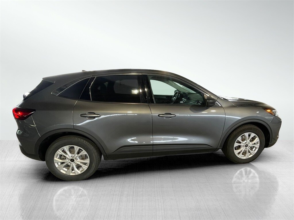 2023 Ford Escape Active photo 2
