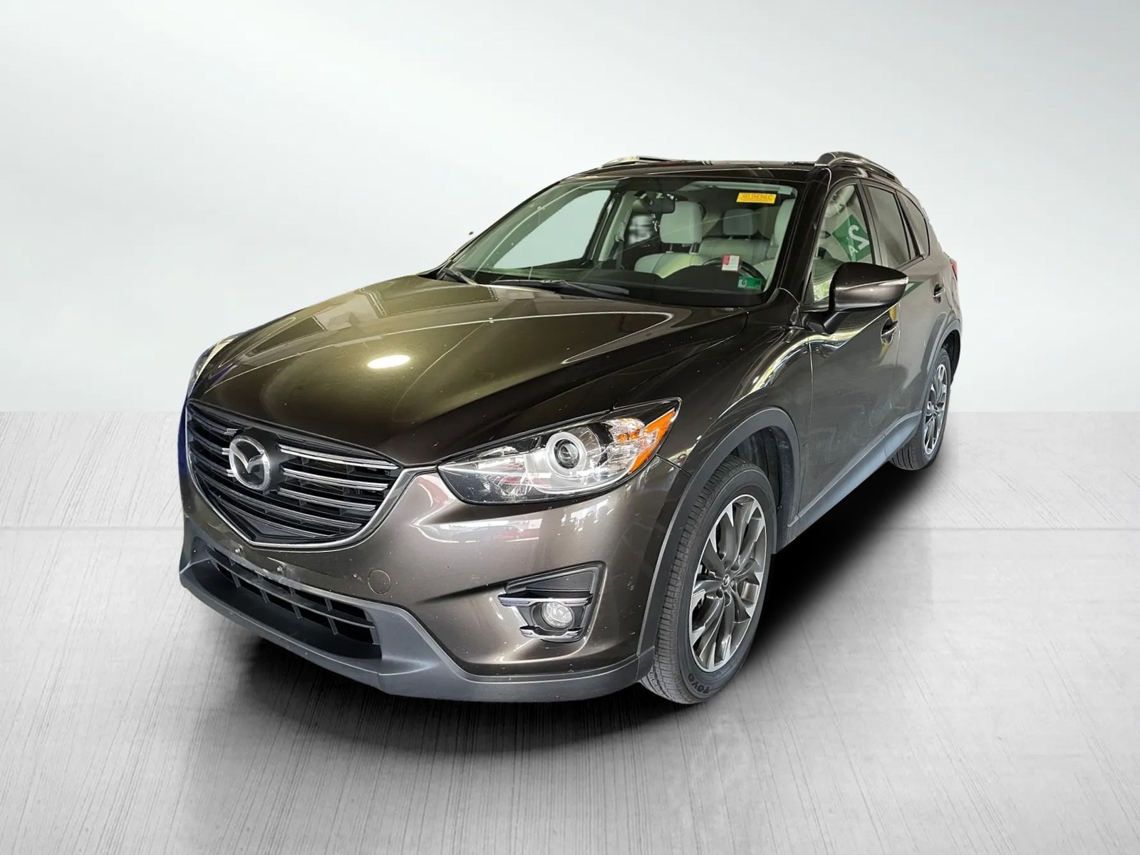2016 Mazda CX-5 Grand Touring photo 3