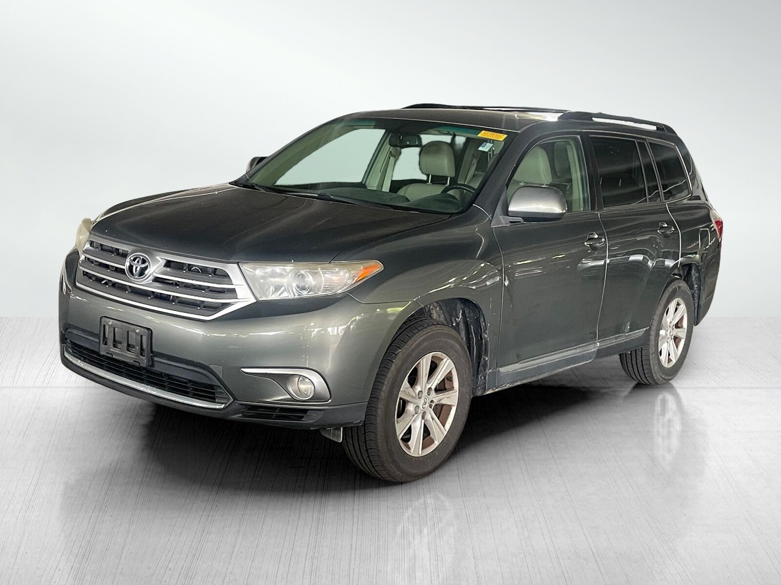 2012 Toyota Highlander SE photo 3