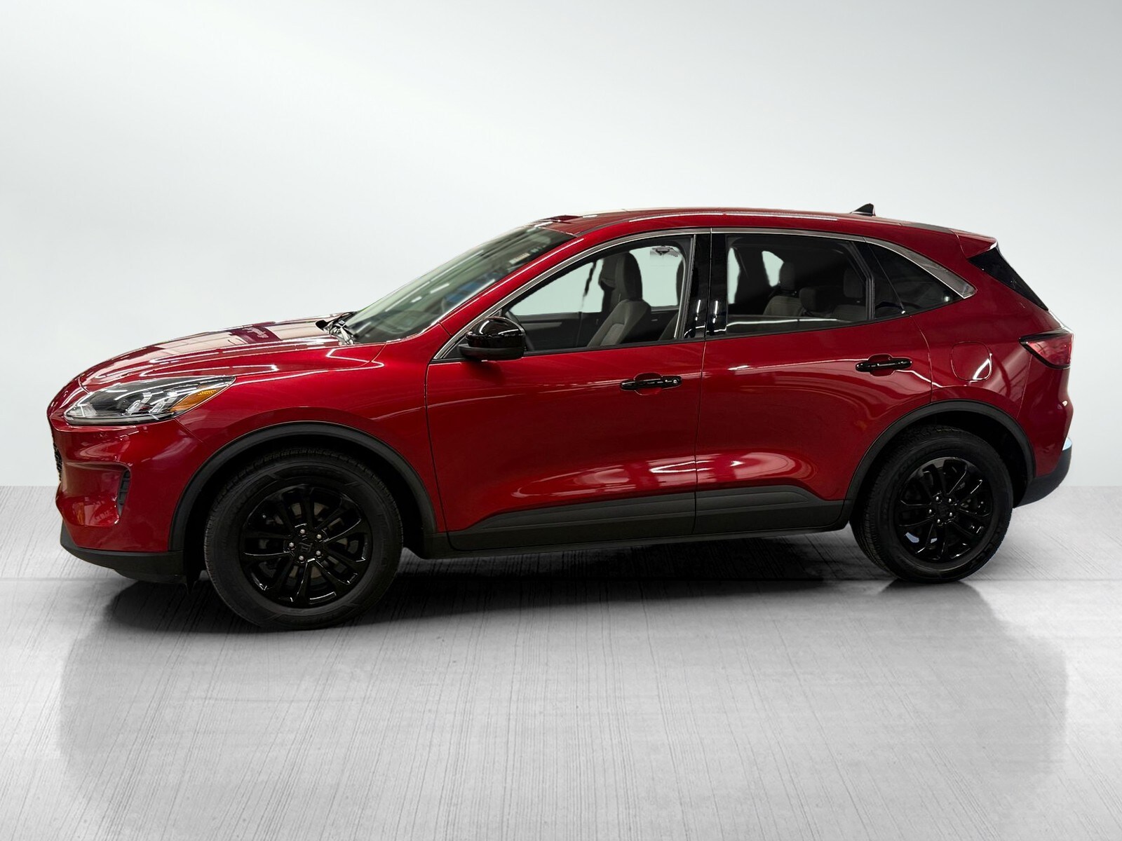 2022 Ford Escape SE photo 3