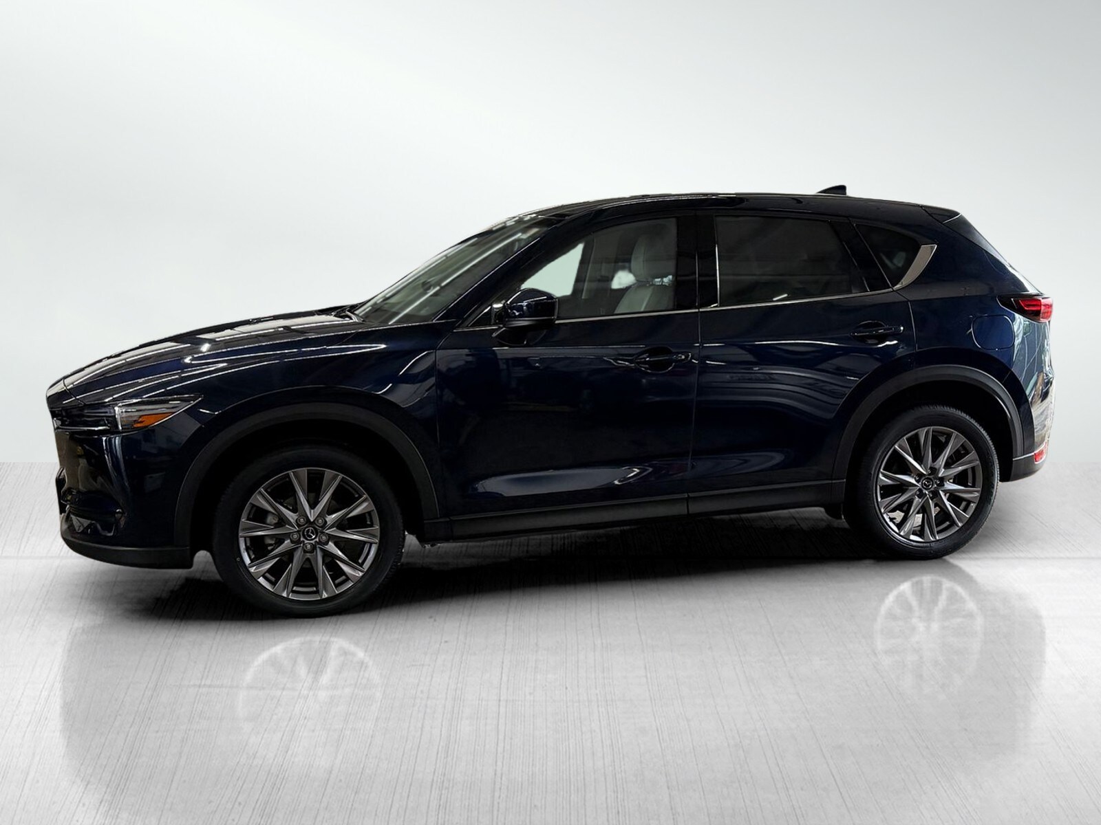 2020 Mazda CX-5 Grand Touring photo 2