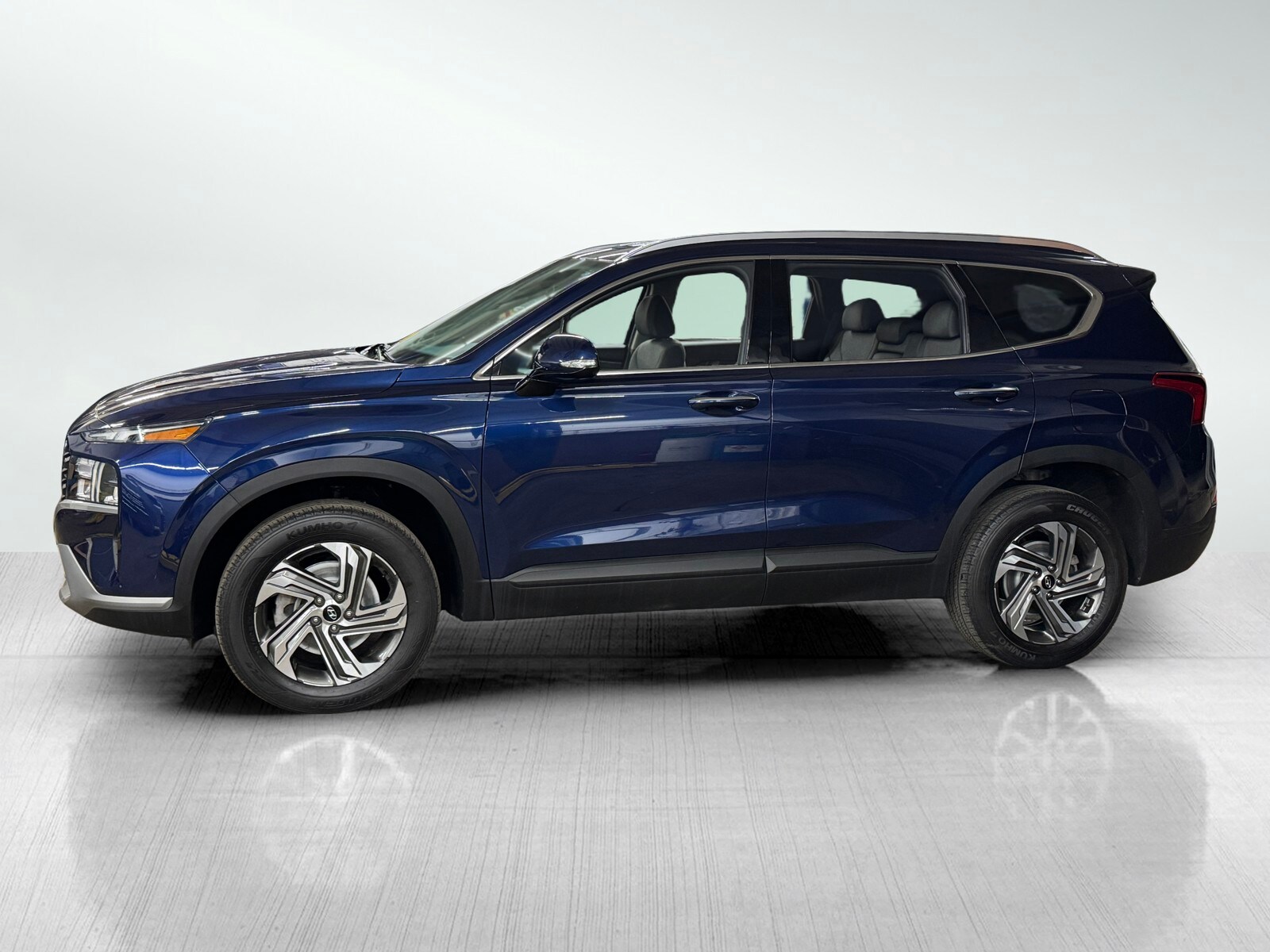 2023 Hyundai Santa Fe SEL photo 3