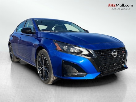 2025 Nissan Altima SR Sedan