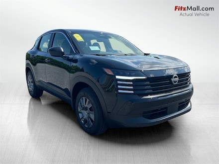 2025 Nissan Kicks S SUV