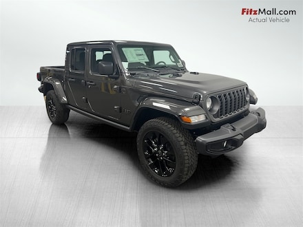 2025 Jeep Gladiator NIGHTHAWK 4X4 Pickup