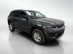 2025 Jeep Grand Cherokee LAREDO 4X2 Sport Utility