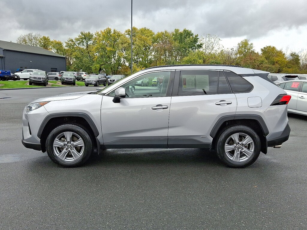 Used 2022 Toyota RAV4 Hybrid LE SUV