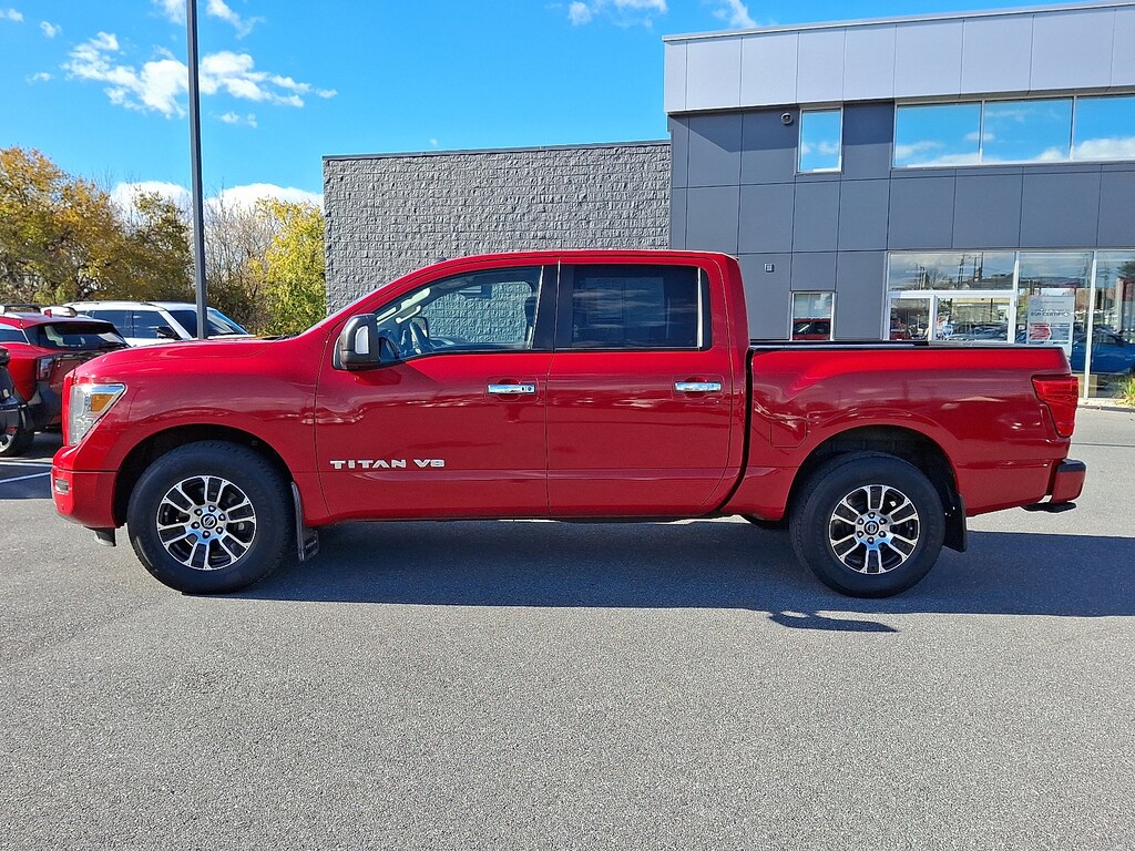 Used 2020 Nissan Titan SV Truck Crew Cab