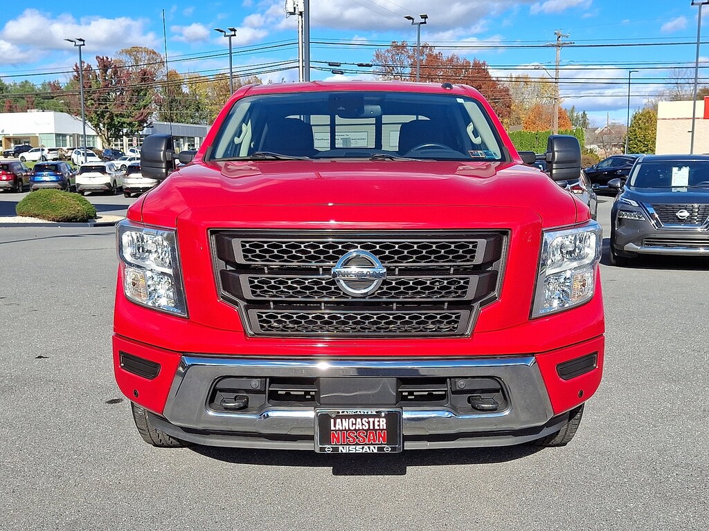 Used 2020 Nissan Titan SV Truck Crew Cab