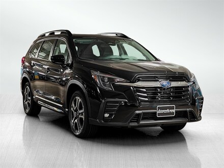 2025 Subaru Ascent Limited 7-Passenger SUV