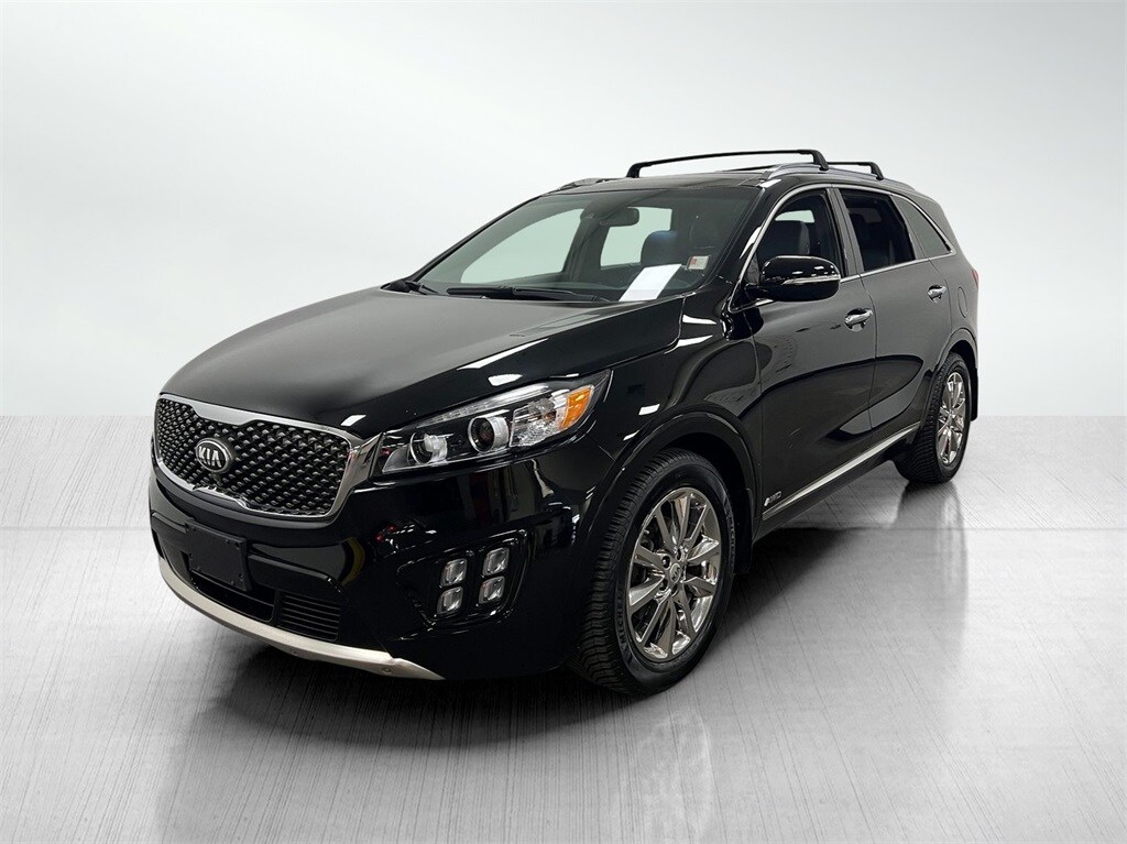 2017 Kia Sorento SX Limited photo 2