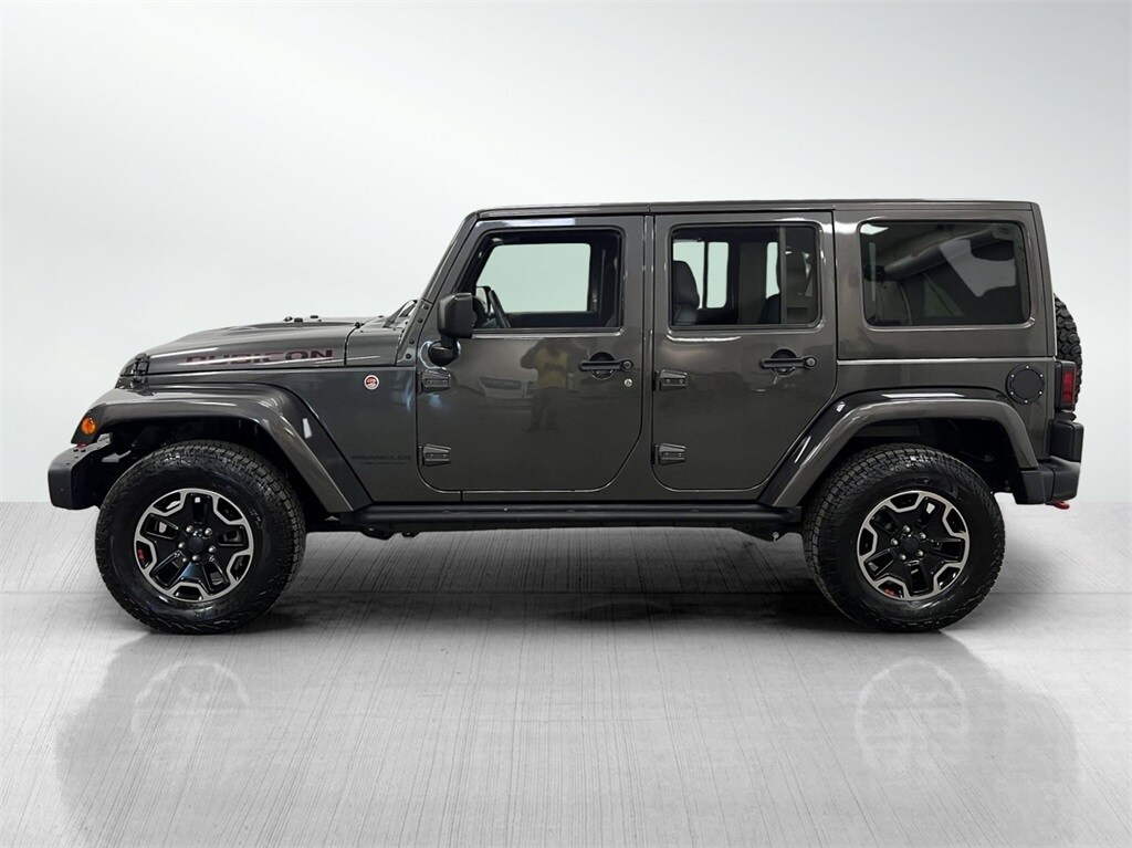 2016 Jeep Wrangler Unlimited Rubicon photo 3