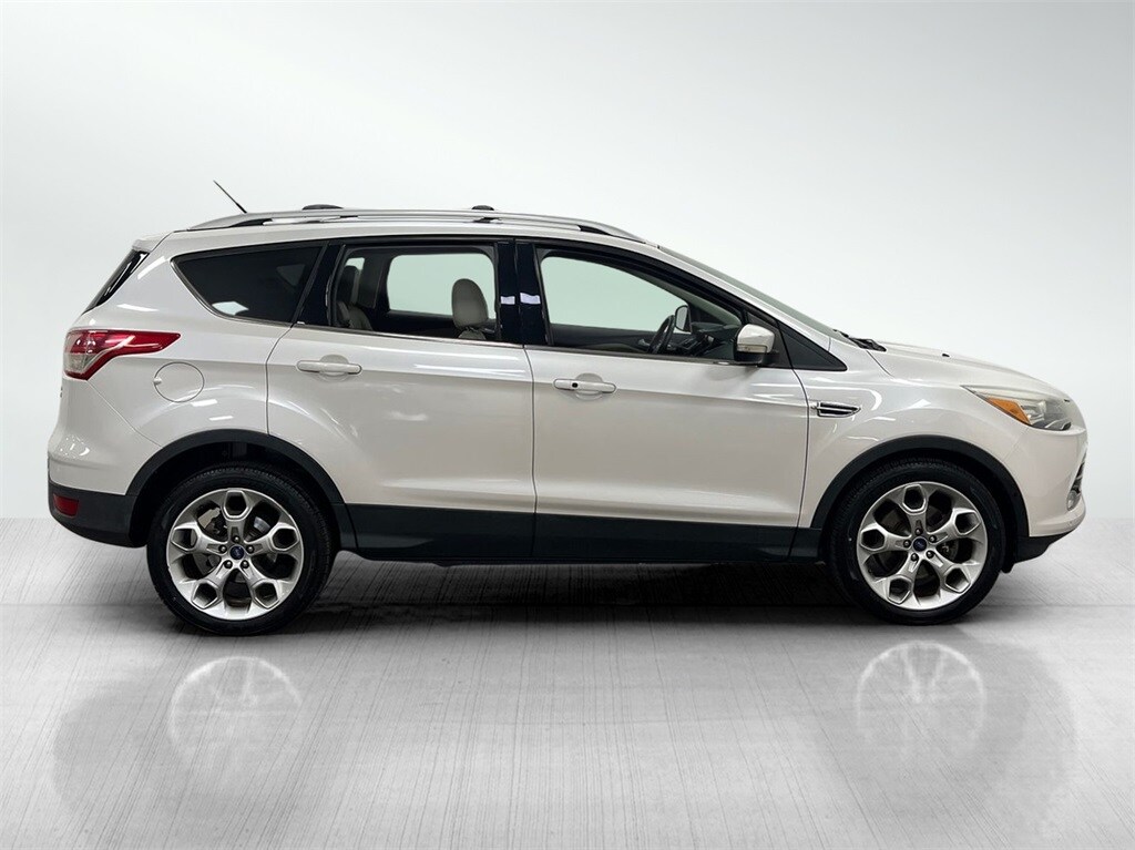2015 Ford Escape Titanium photo 4