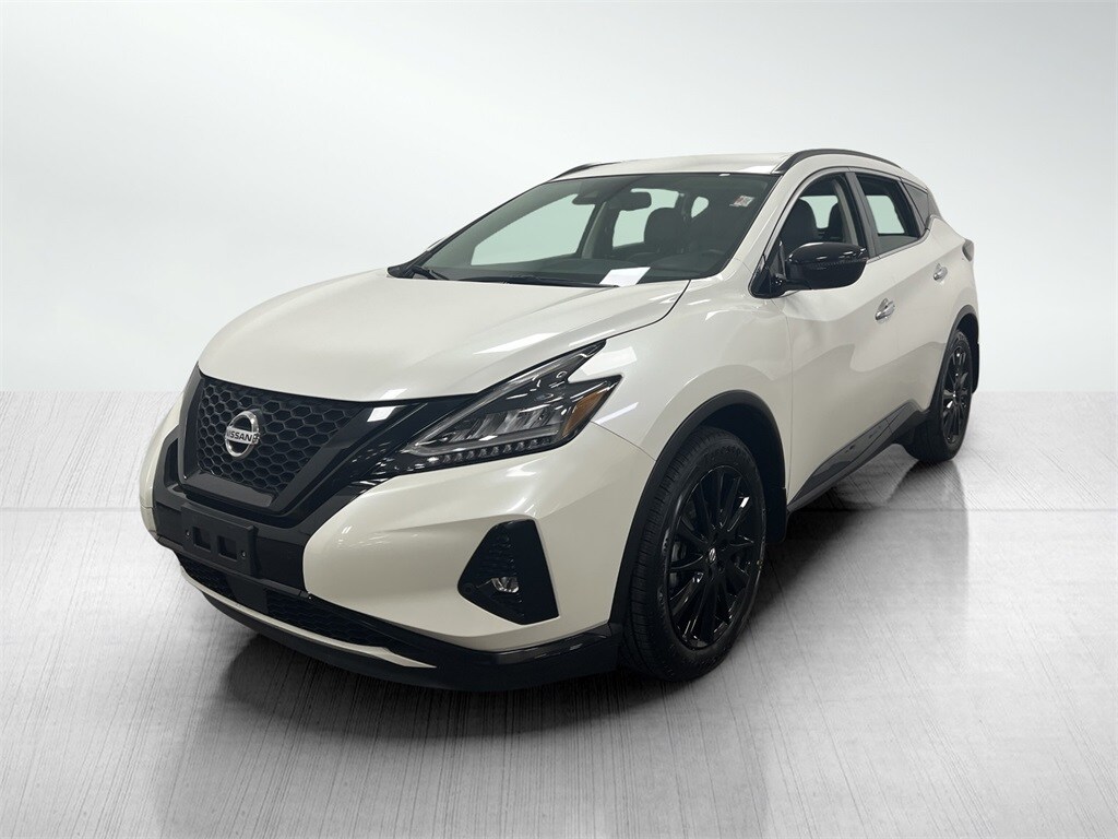 2022 Nissan Murano SV photo 2