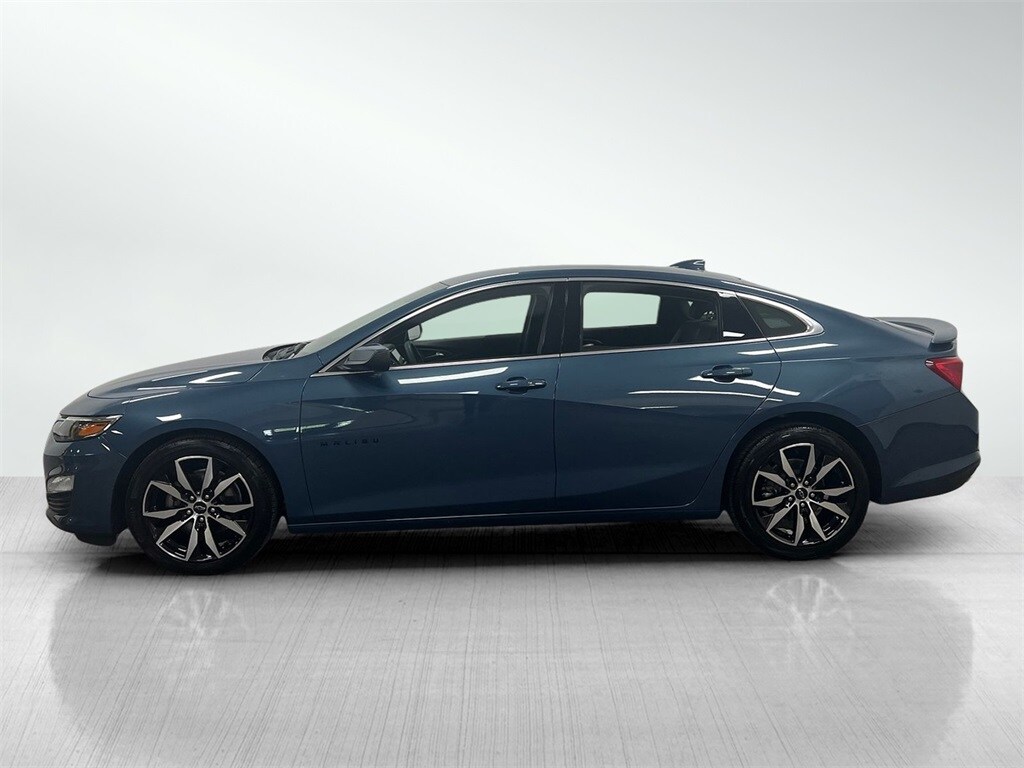 2024 Chevrolet Malibu RS photo 3