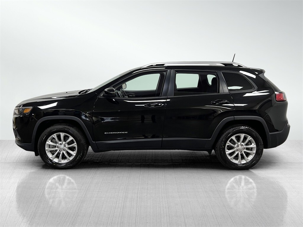 2020 Jeep Cherokee Latitude photo 3