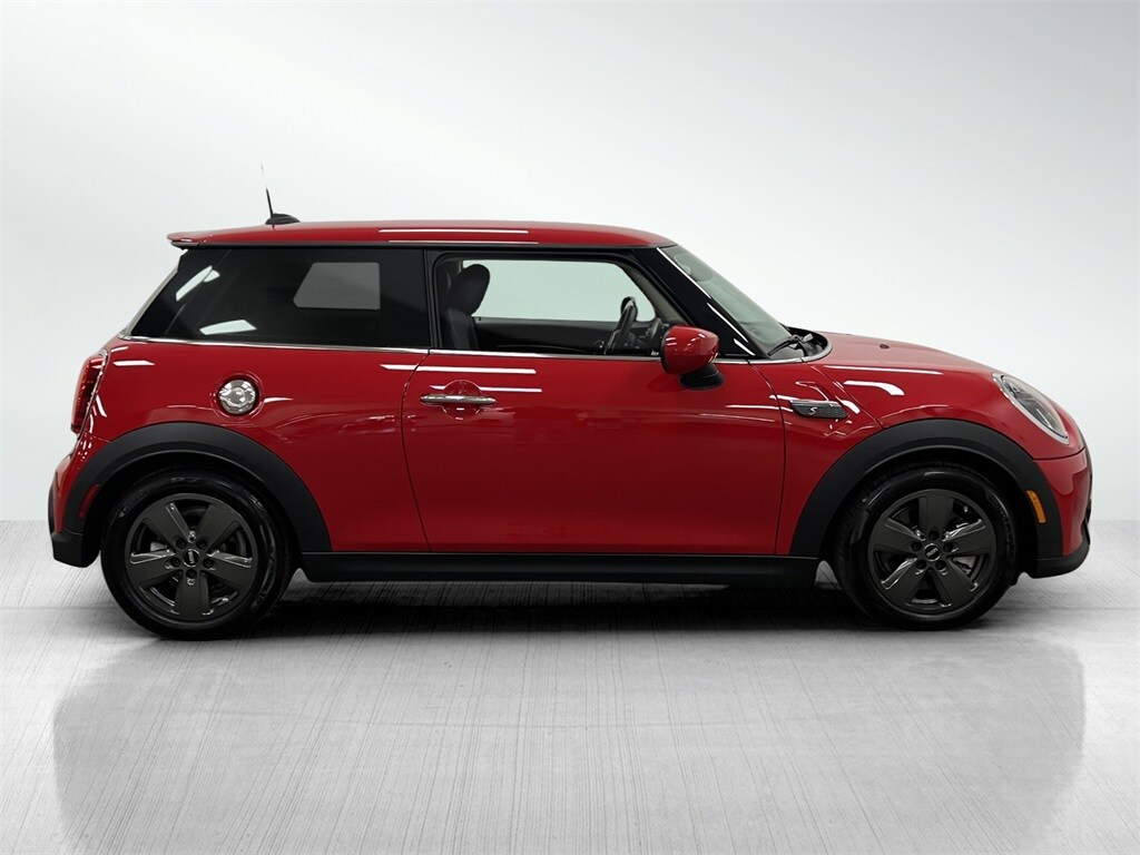 2024 Mini Cooper 2 Door Hardtop S photo 3