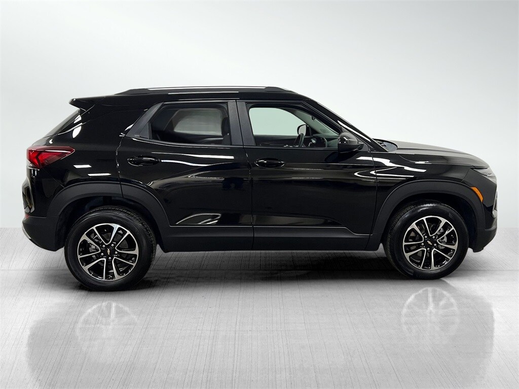 2024 Chevrolet Trailblazer LT photo 4