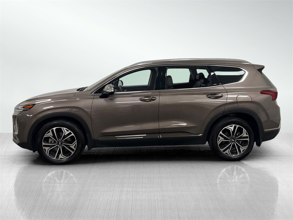 2020 Hyundai Santa Fe Limited photo 2