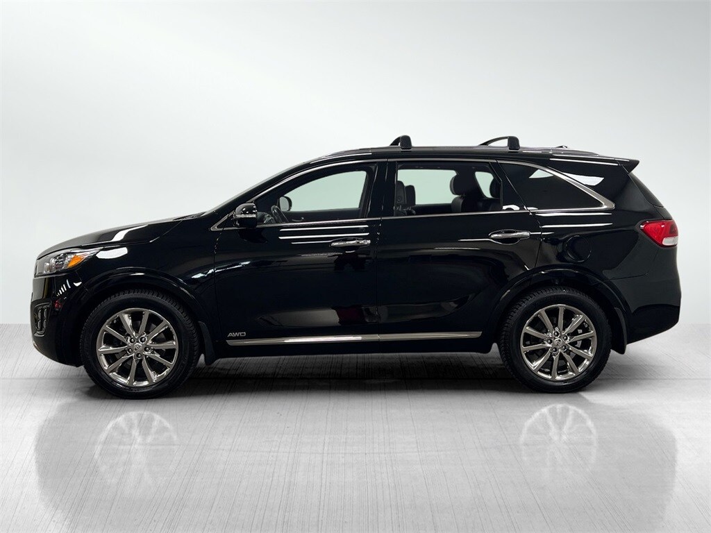 2017 Kia Sorento SX Limited photo 3