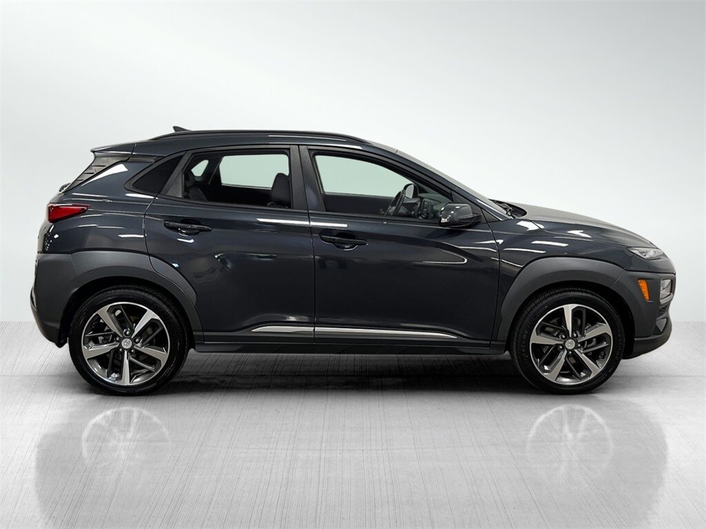 2019 Hyundai Kona Ultimate photo 2
