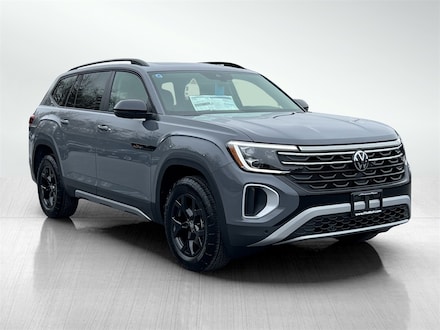2025 Volkswagen Atlas 2.0T Peak Edition SUV