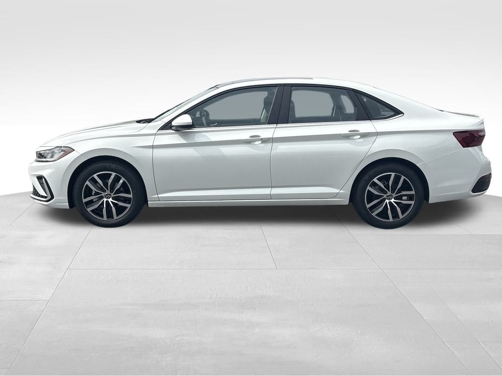 2026 Volkswagen Jetta SE photo 3