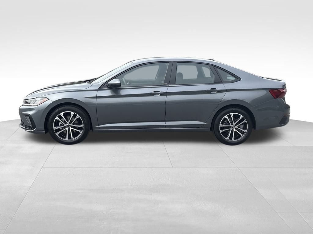 2026 Volkswagen Jetta 1.8T Sport photo 3