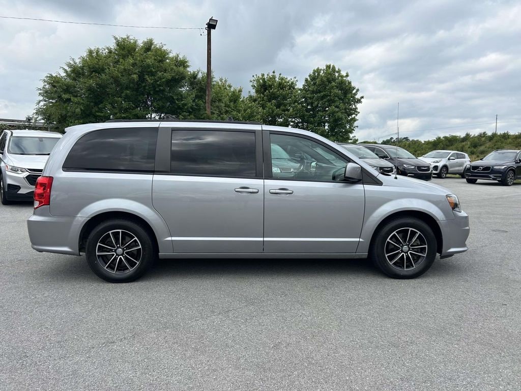 Used 2019 Dodge Grand Caravan GT Van Passenger Van