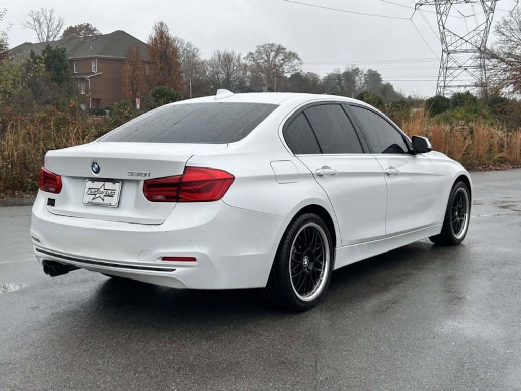 Used 2017 BMW 330i Sedan