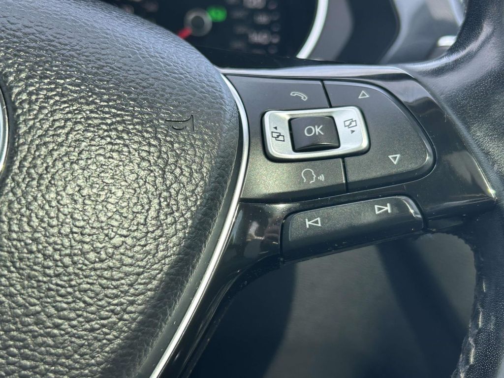 2018 Volkswagen Tiguan SEL - Photo 24
