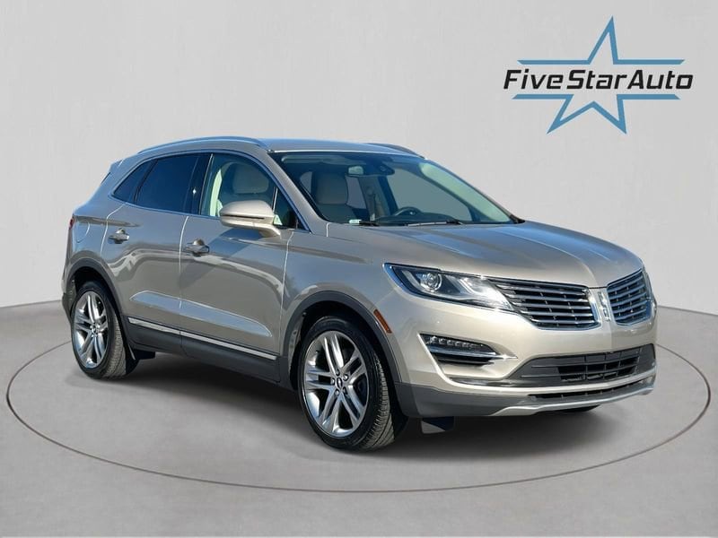 2015 Lincoln MKC Base's photo