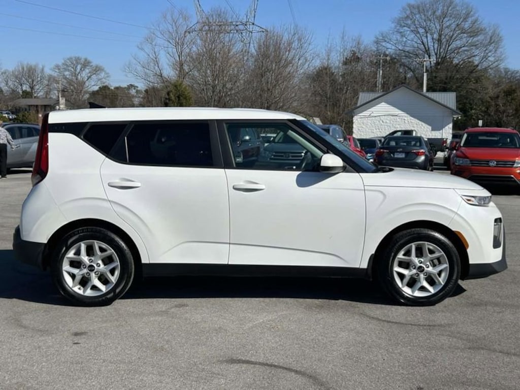 Used 2020 Kia Soul S Hatchback