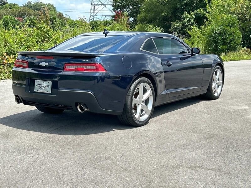2015 Chevrolet Camaro 2SS photo 3