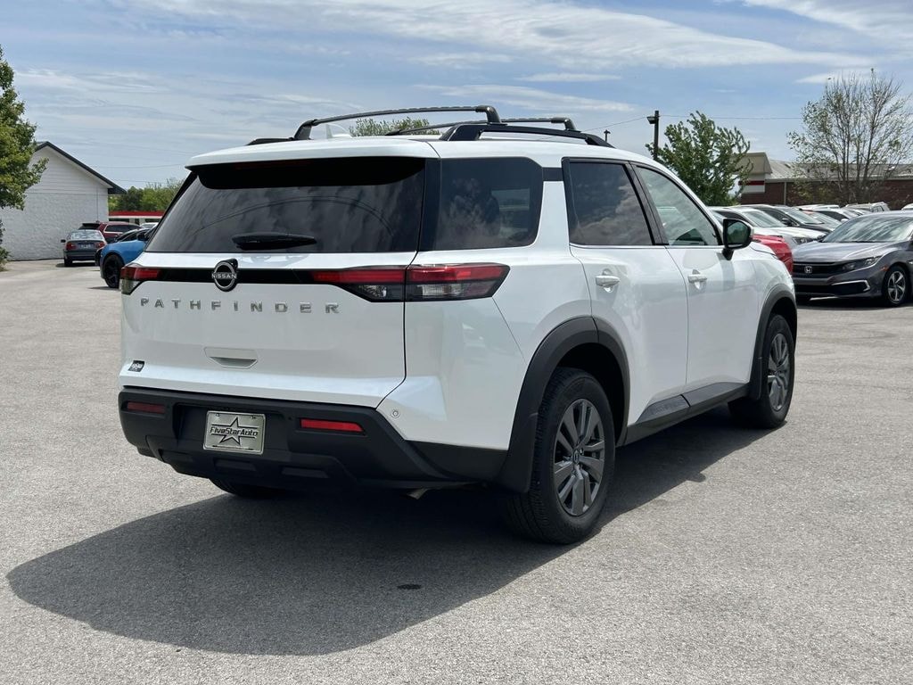Used 2025 Nissan Pathfinder SV SUV