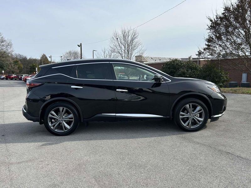 2019 Nissan Murano Platinum photo 2