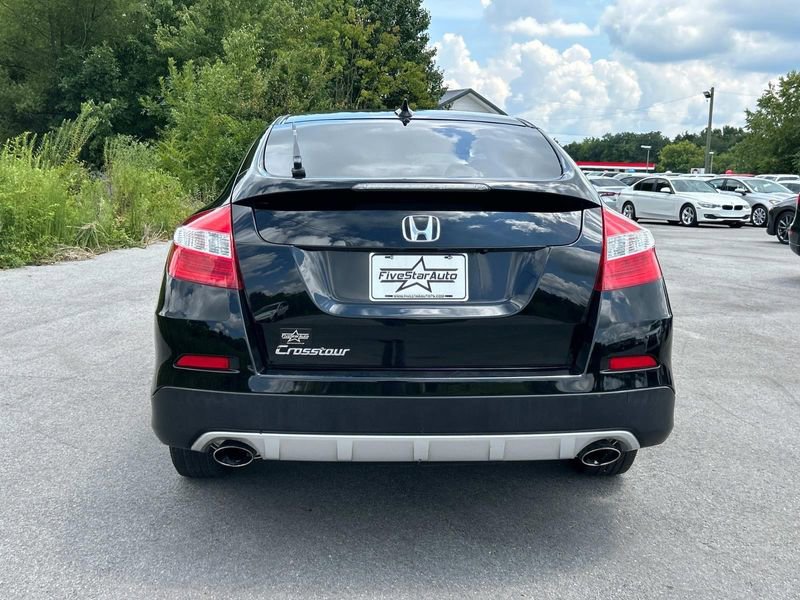 2015 Honda Crosstour EX photo 3