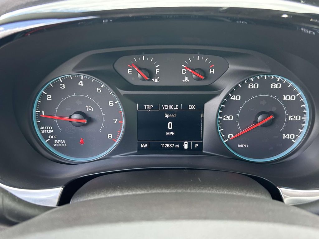 2021 Chevrolet Traverse LS - Photo 22