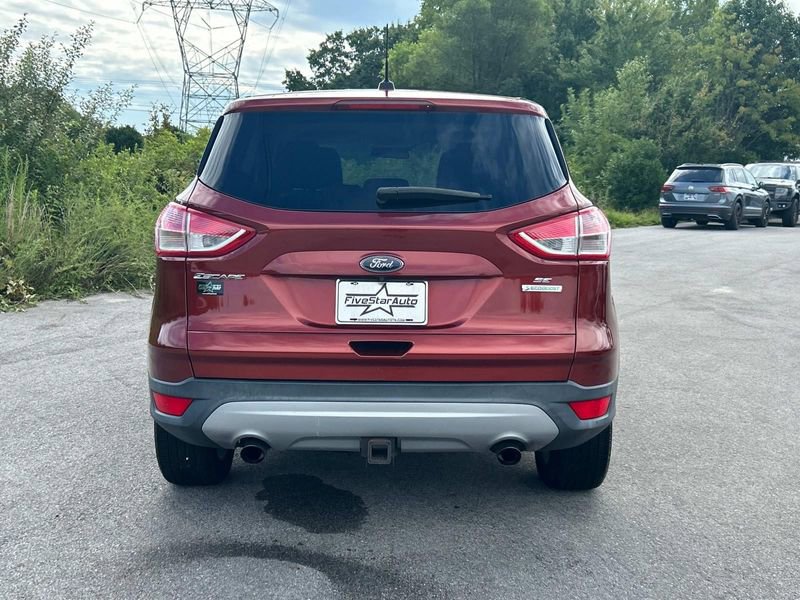 2015 Ford Escape SE photo 4