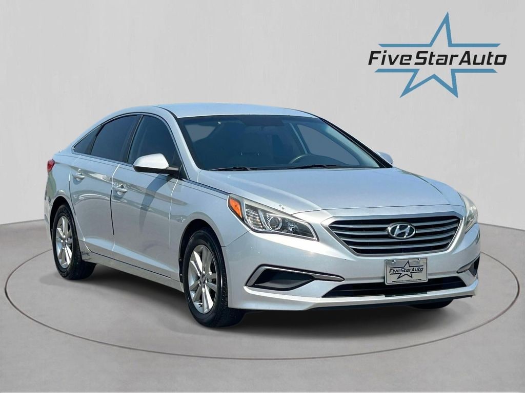 Used 2017 Hyundai Sonata w/PZEV Sedan