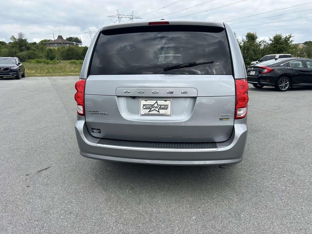 Used 2019 Dodge Grand Caravan GT Van Passenger Van