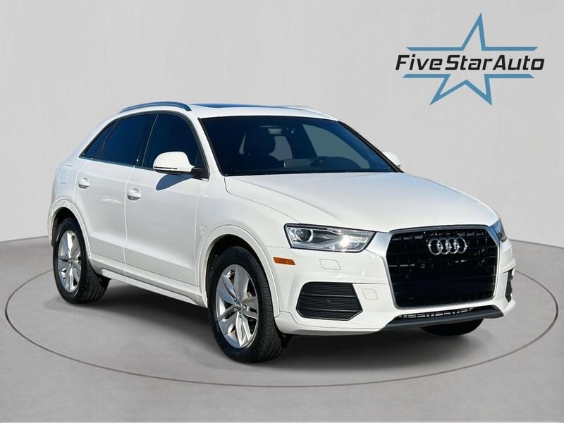 2016 Audi Q3 S Line Premium Plus's photo