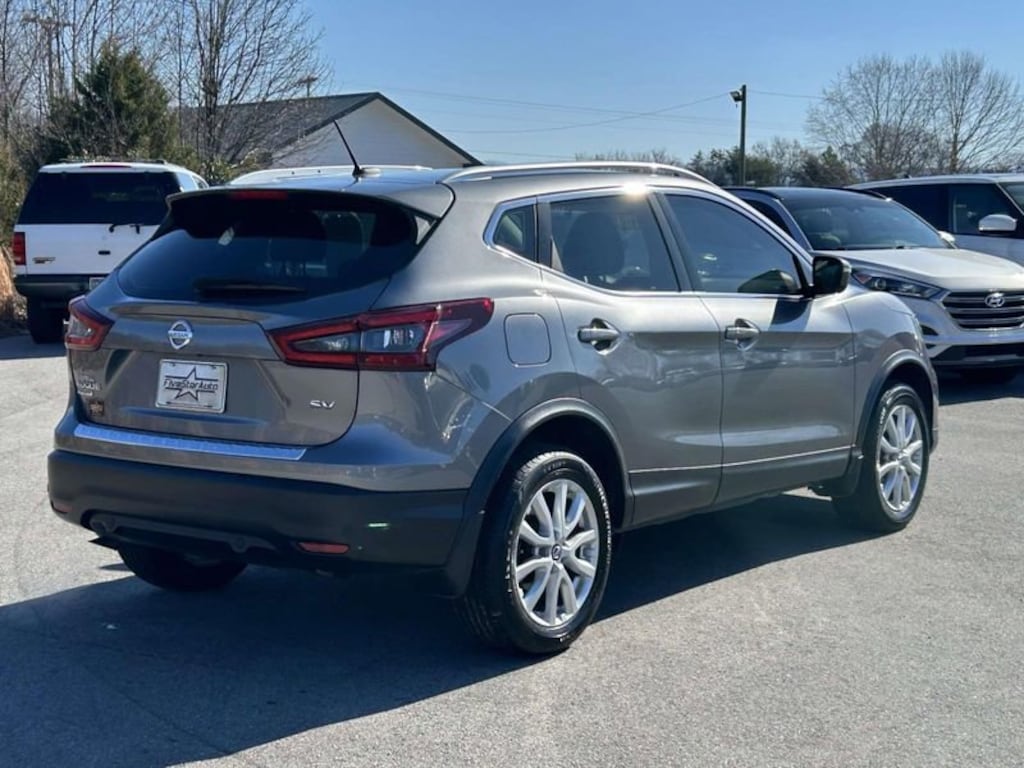Used 2020 Nissan Rogue Sport SV SUV