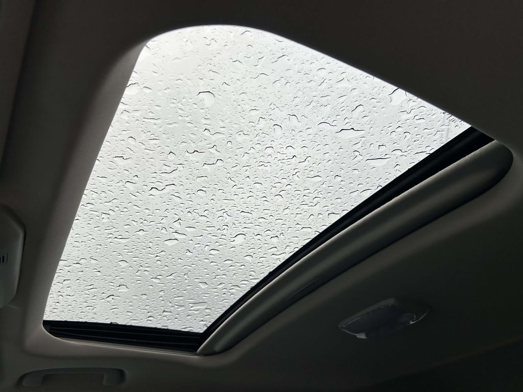 2018 Toyota Tundra Platinum - Photo 11