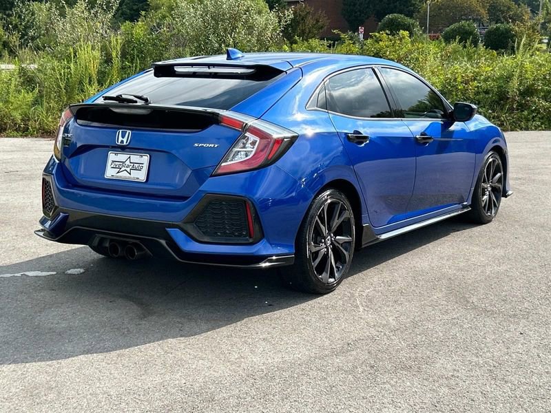 2018 Honda Civic Sport Hatchback photo 3