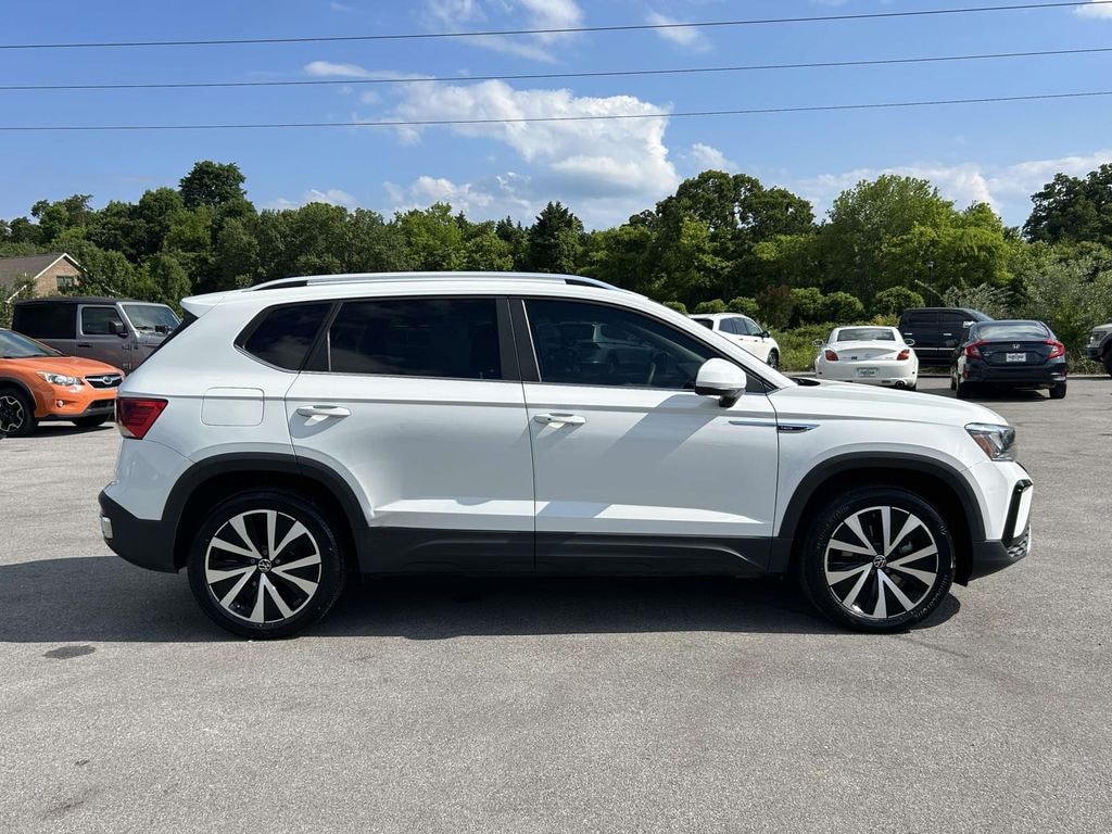 Used 2023 Volkswagen Taos 1.5T SE SUV