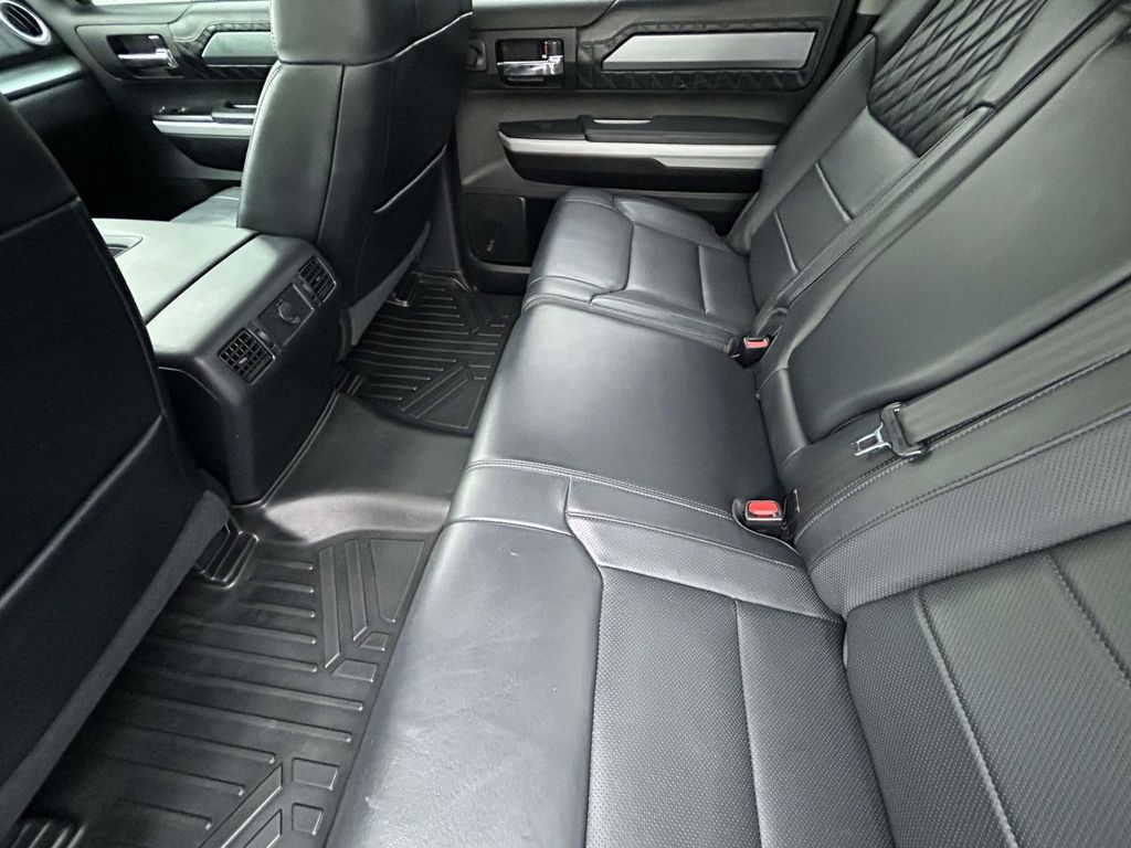 2018 Toyota Tundra Platinum - Photo 12