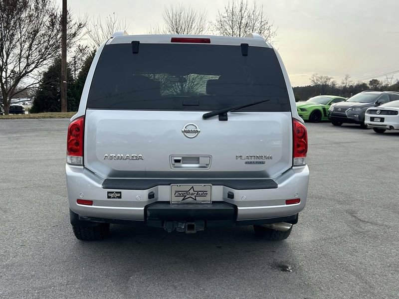 2014 Nissan Armada Platinum photo 3
