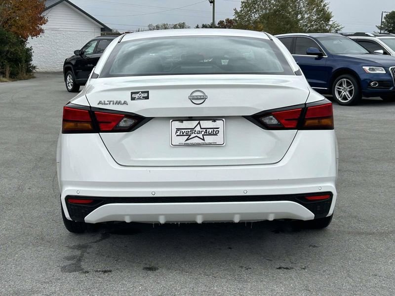 2023 Nissan Altima 2.5 S photo 4