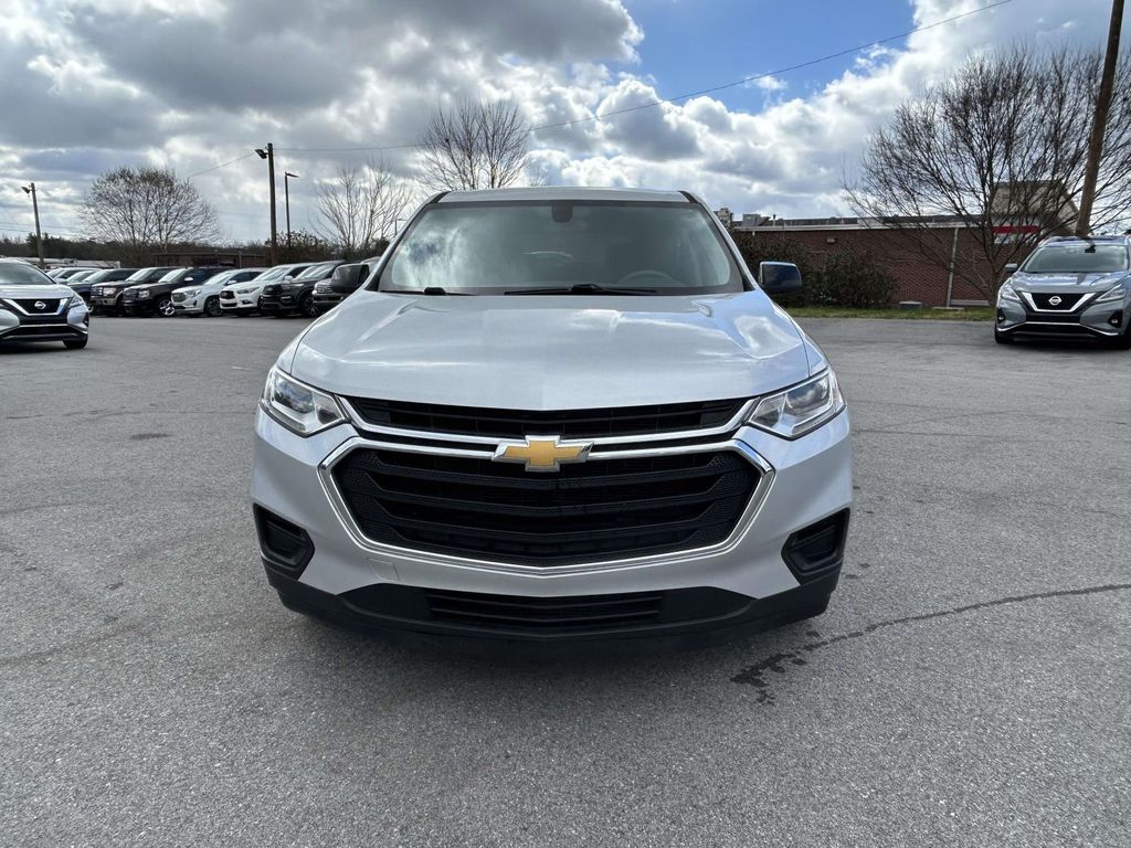2021 Chevrolet Traverse LS - Photo 6